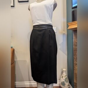 Vintage wool pencil skirt with Embroided V leather waistband. Size 36 Waist